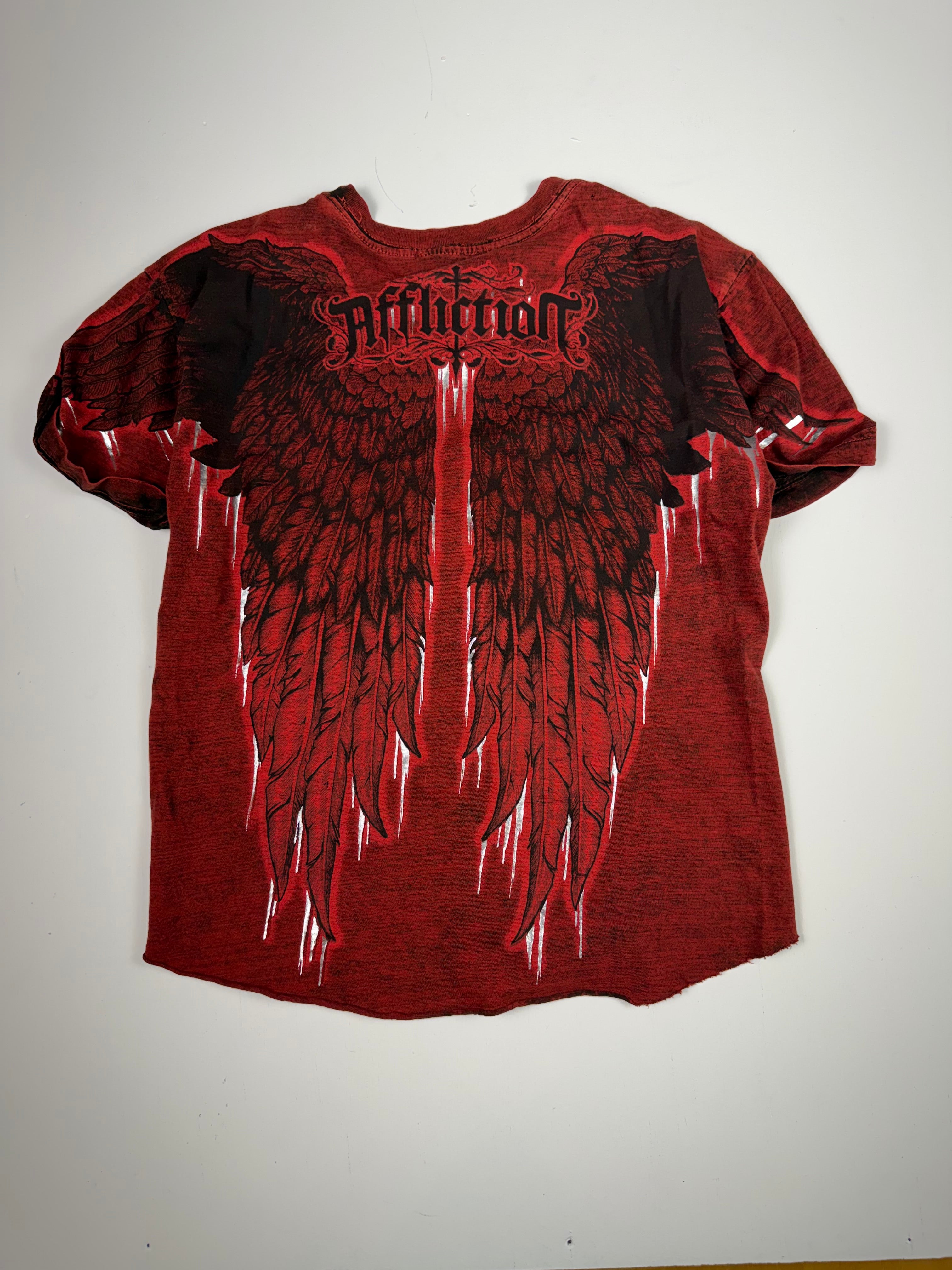 Red Affliction Lace Front Cropped Femme Top