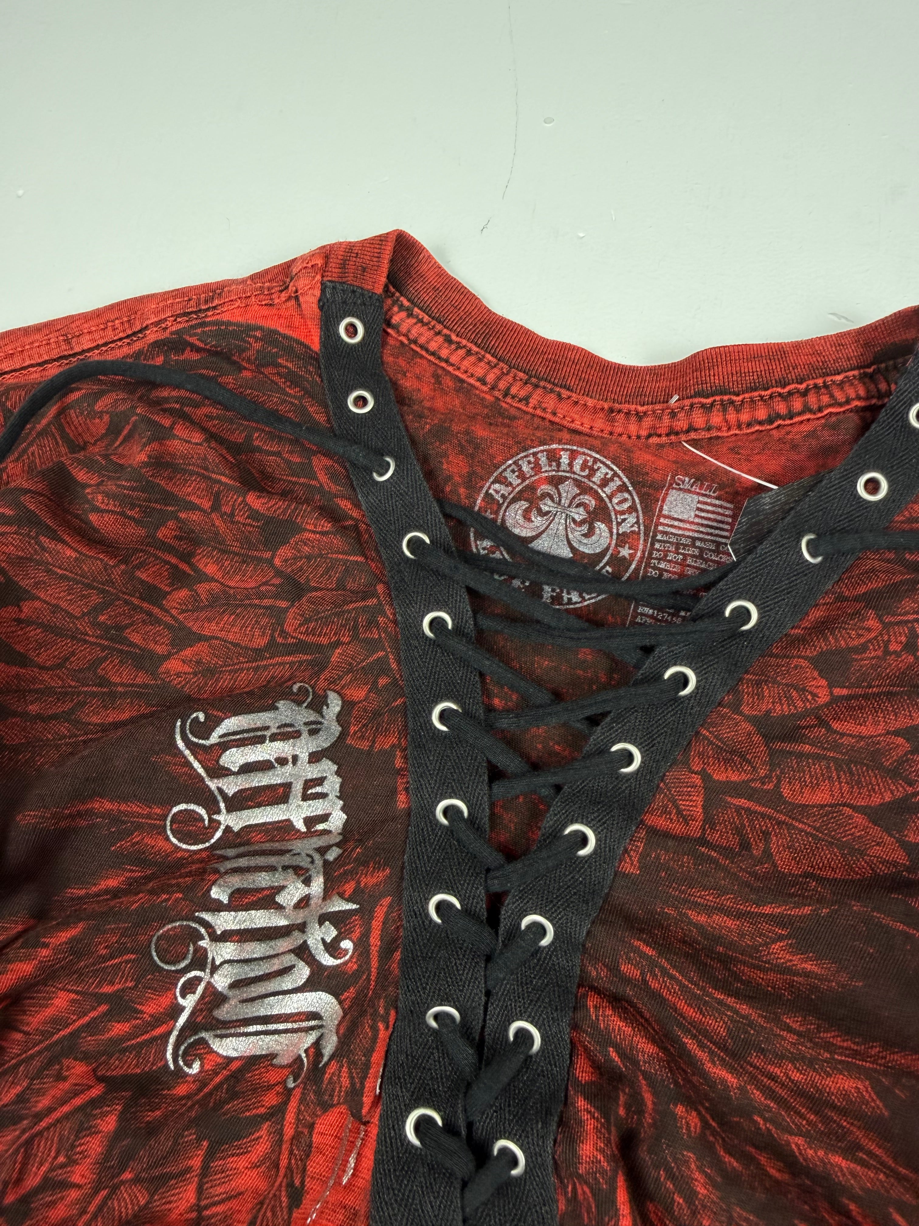 Red Affliction Lace Front Cropped Femme Top