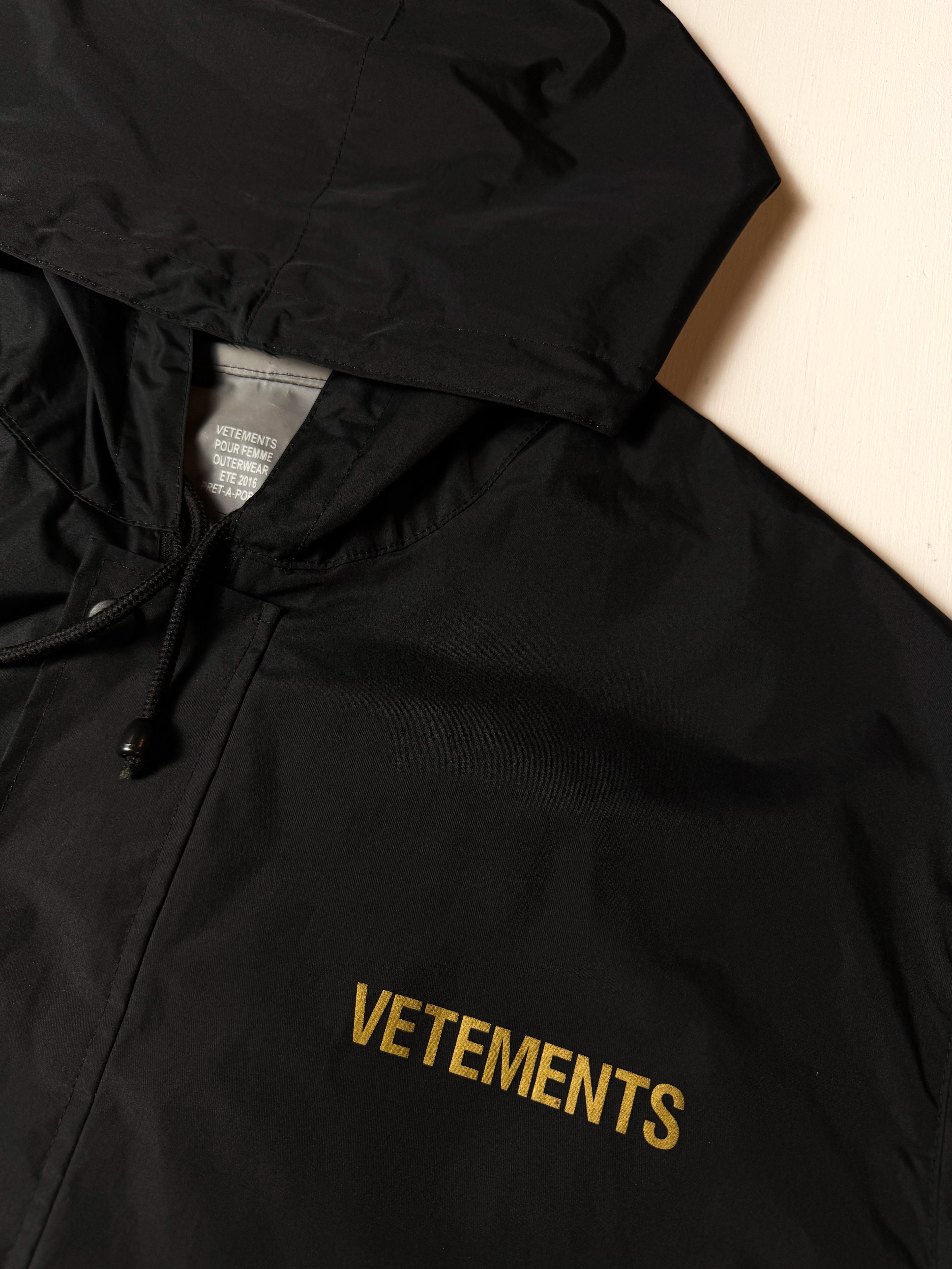 Vetements 2016 Black Rain Coat